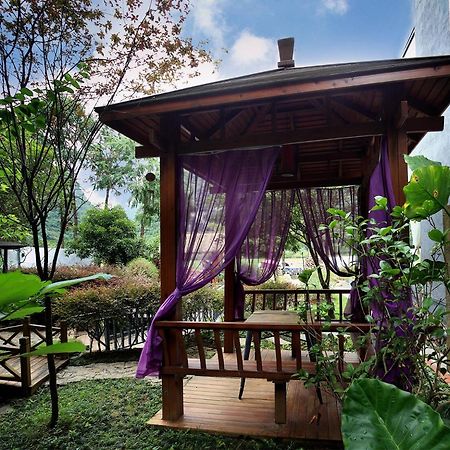 Blue Sky Hotel Yangshuo Bagian luar foto