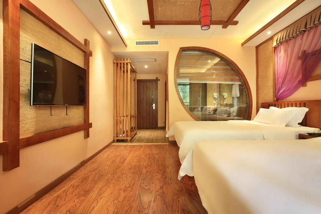 Blue Sky Hotel Yangshuo Bagian luar foto